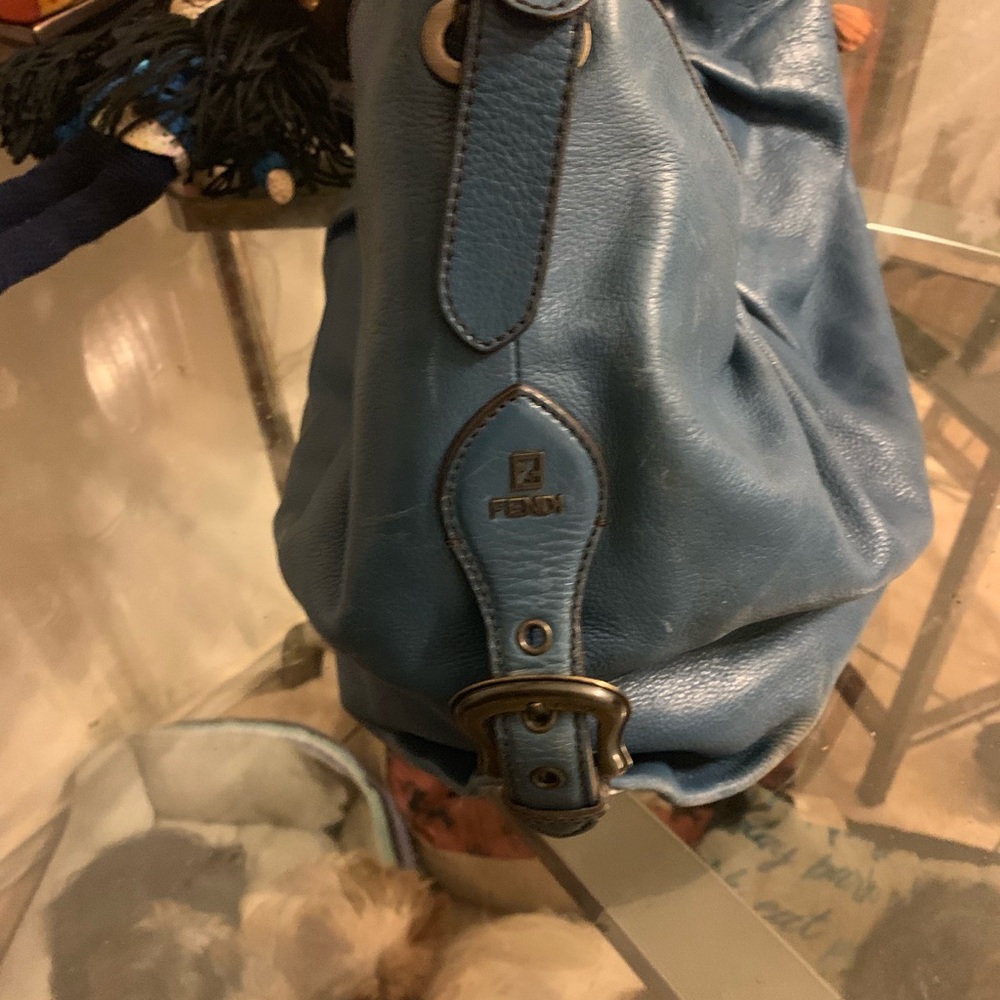 Fendi - Picture 2 of 8